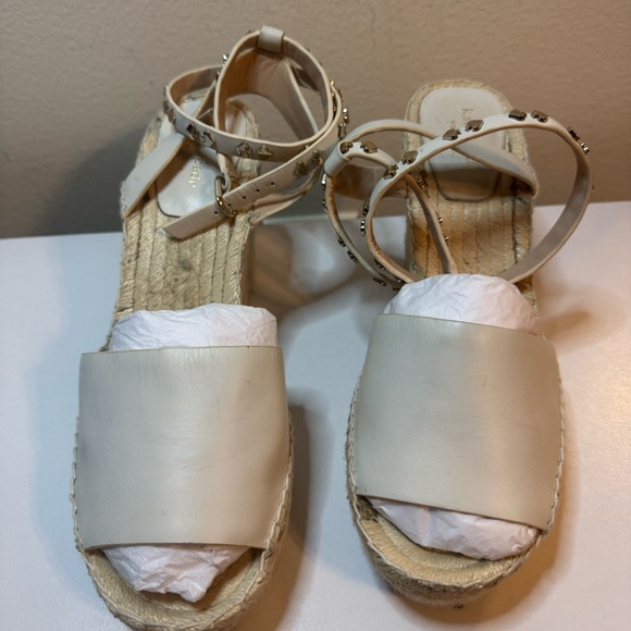 Kate Spade White Leather Straw Sandals With Wrap Around Ankle Straps  Size 10 - Picture 1 of 13